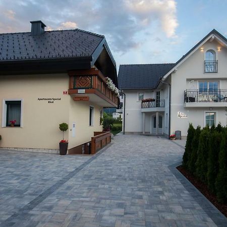 Apartments Special Bled Bagian luar foto