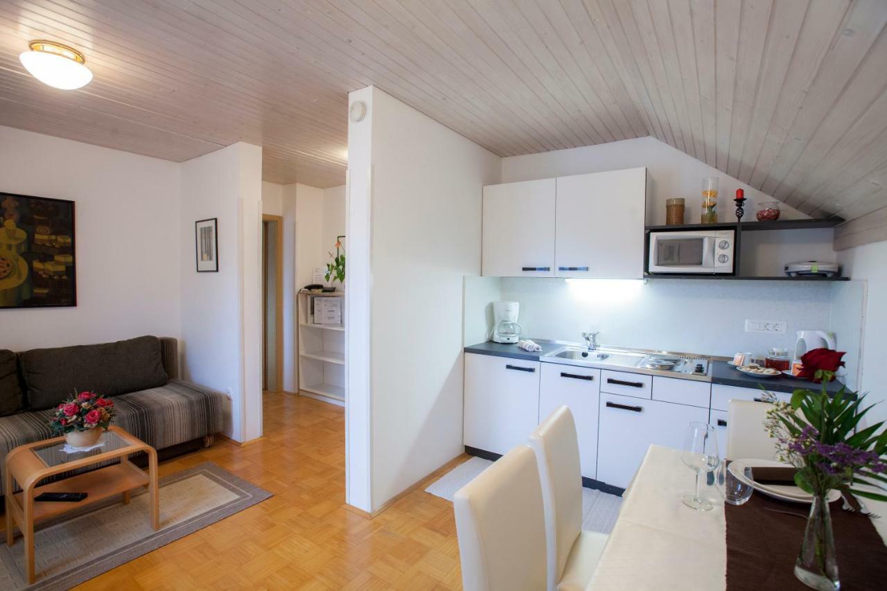 Apartments Special Bled Bagian luar foto
