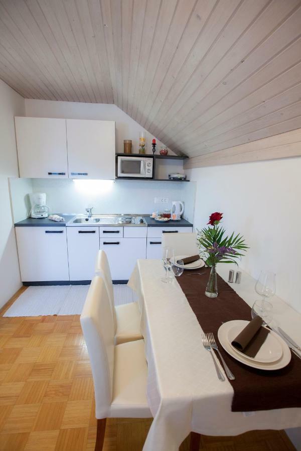 Apartments Special Bled Bagian luar foto
