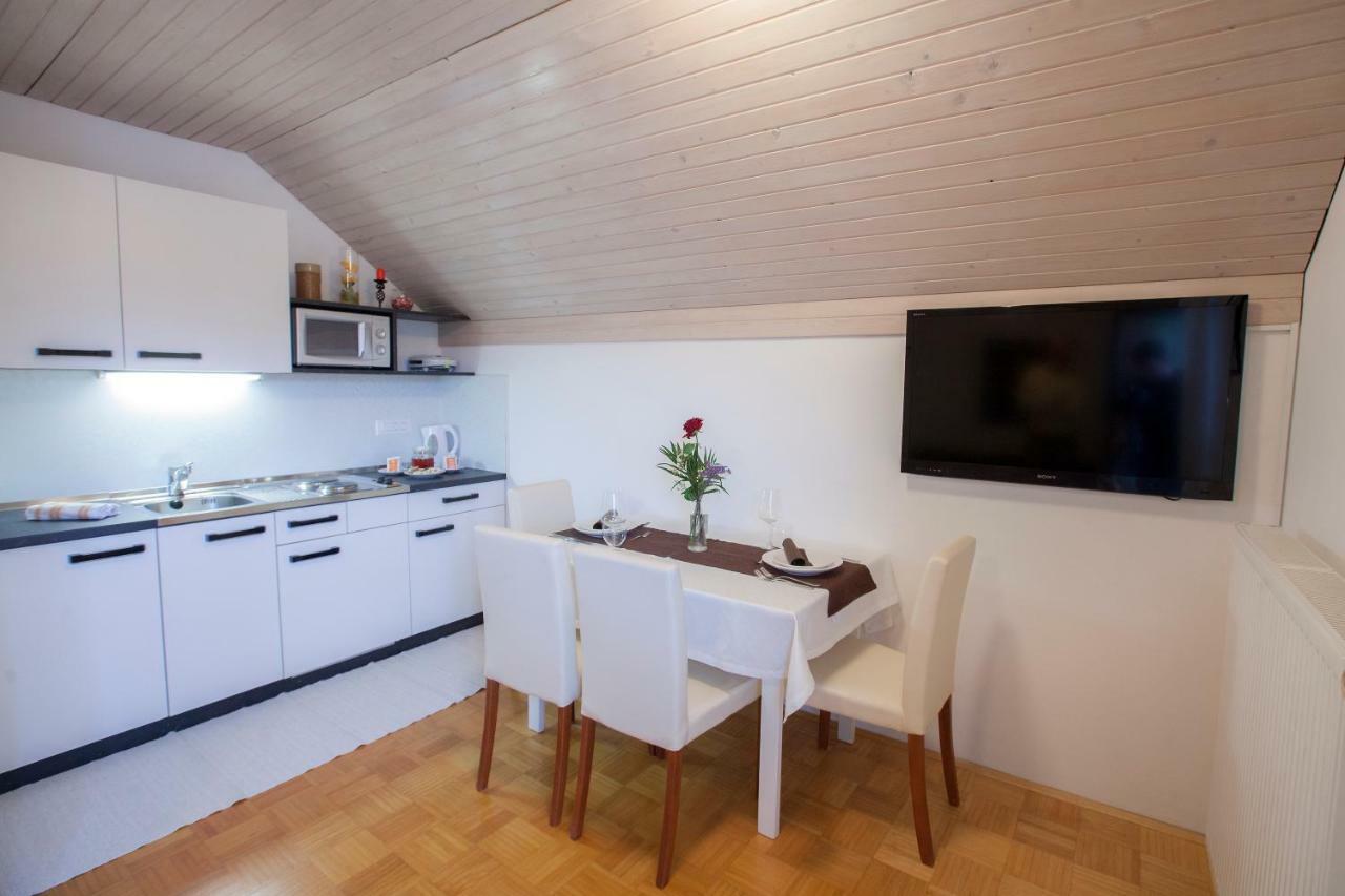 Apartments Special Bled Bagian luar foto
